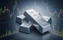 Giá bạc giảm sâu 40% từ đỉnh, quỹ bạc lớn nhất thế giới bán ra 260 tấn trong 3 ngày