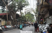 Chợ xe máy Hà Nội ảm đạm chưa từng có, tiểu thương tính bỏ nghề