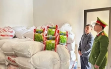 Triệt phá đường dây bán gạo giả nhãn hiệu 'Thơm Lài Sữa'