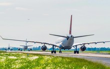 Huỷ loạt chuyến bay giữa Việt Nam và Trung Đông, 3 máy bay mắc kẹt tại Nội Bài