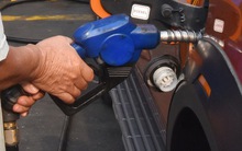 Giá xăng RON 95 vượt 29.000 đồng/lít dù đã chi mạnh Quỹ Bình ổn xăng dầu