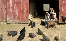 Cặp vợ chồng chi hơn 10,2 tỷ đồng mua mảnh đất 151.757m² để nghỉ hưu: “Chúng tôi chấp nhận vay thế chấp trong 30 năm”