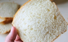 6 loại thực phẩm không mặn nhưng ăn nhiều "phá thận" chẳng kém gì bia rượu, bác sĩ: Chúng giấu cả "vựa" natri