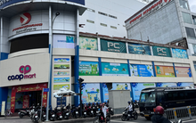 Bán lẻ điện máy: Sân chơi của vài "ông lớn"