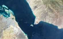 Phong trào Houthi dọa đóng cửa Eo biển Bab el-Mandeb nếu Mỹ - Israel leo thang chiến tranh với Iran