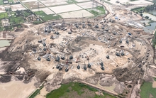 Hình hài sân vận động Trống Đồng lớn nhất thế giới ở ngoại thành Hà Nội