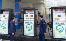 Một doanh nghiệp bị phạt vì bán xăng dầu với giá cao hơn quy định