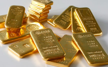 Tối ngày 18/3, giá vàng bất ngờ giảm sâu xuống dưới 4.900 USD/ounce