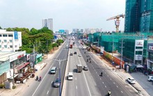 Tuyến đường đang mở rộng lên 60m được dự đoán sẽ trở thành một trong các đại lộ thương mại - dịch vụ sôi động bậc nhất TP. Hồ Chí Minh