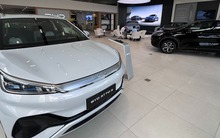 Hơn 10.000 ô tô Trung Quốc nhập về Việt Nam, tăng mạnh hơn 85 %