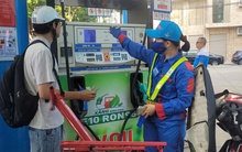 Thay thế xăng khoáng, xăng E10 sẽ rẻ hơn?