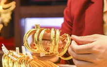 Chuyện gì đang xảy ra với vàng?