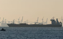 Gần 2 triệu thùng xăng đang tới châu Âu bất ngờ đổi hướng, đi thẳng đến châu Á