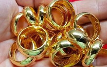 5 năm tích trữ vàng, chưa bao giờ tôi thấy vàng kỳ lạ như lúc này