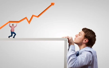 Một nhịp chỉnh thêm của VN-Index có thể kích hoạt dòng tiền bắt đáy, loạt nhóm cổ phiếu chiết khấu sâu vào “tầm ngắm”