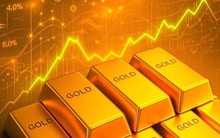 Quỹ vàng lớn nhất thế giới “xả” hàng 8 phiên liên tiếp khi giá tụt dốc