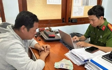 Người phụ nữ rút tiền từ ATM bị theo dõi, móc trộm 90 triệu đồng