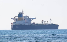 Một nước châu Âu vừa cho phép hải quân mang vũ khí lên thẳng tàu chở dầu Nga: Hơn 600 tàu lọt tầm ngắm