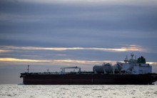 Nga triển khai lực lượng hộ tống vũ trang để bảo vệ các tàu thương mại