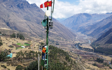 Từ 6 nhân sự, 20 năm tìm "vàng" nơi sỏi đá đến "gã khổng lồ" 10 tỷ USD mang thương hiệu Việt đến 11 nước