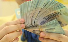 Tiếp tục hoàn thiện cơ chế tiền lương; xây dựng quy định mới về mức lương cơ sở, tăng lương hưu, trợ cấp; quản lý cán bộ, công chức, viên chức