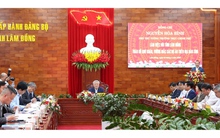 Phó Thủ tướng Thường trực Nguyễn Hòa Bình làm việc với tỉnh Lâm Đồng về việc tháo gỡ khó khăn, vướng mắc cho các dự án