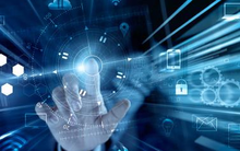 Chủ tịch Elcom gom thêm cổ phiếu khi giá giảm sâu