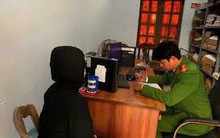 Sau khi chuyển khoản 1 tỷ đồng từ tài khoản cá nhân, một đại diện doanh nghiệp tại Hà Nội phải đến công an trình báo