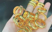 Giá vàng hôm nay 8/3: Người mua vàng nhẫn mất 3 triệu đồng/lượng ngay khi rời cửa tiệm