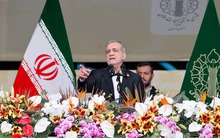 Tổng thống Iran có động thái "lạ thường", Israel phát động cuộc tấn công mới, chiến sự lan rộng