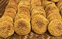 Khám phá 6 món ăn lề đường "đỉnh nóc" khiến dân bản địa mê mẩn ở Tứ Xuyên, món số 6 giống hệt bánh mì phá lấu Việt Nam!