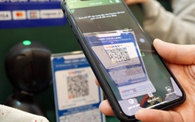 Khách mua hàng hết 100 nghìn nhưng lại chuyển khoản nhầm 1 triệu: HKD cần hoàn lại thế nào để không bị tính sai thuế?