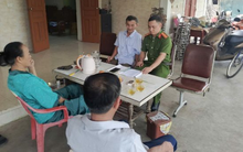 Người đàn ông 68 tuổi đến ngân hàng làm thủ tục rút số tiền 88.986.000 đồng, giao dịch viên lập tức báo công an