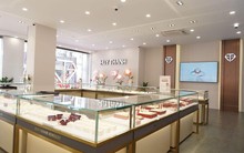 Bị thanh tra đột xuất, Huy Thanh Jewelry làm ăn ra sao?