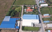 Xưởng giày trái phép 'mọc' giữa khu dân cư ở Hưng Yên: Vì sao chưa bị xử lý?