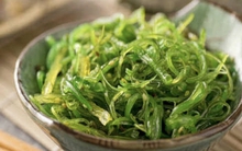 Không phải cứ gắn mác healthy là an toàn: Cẩn trọng với những món ăn có thể gây hại tuyến giáp