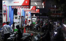 Lãnh đạo nước Đông Nam Á sang Nga bàn chuyện mua dầu: Tôi đã phải đi khắp nơi