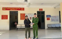 Phát hiện tài khoản ngân hàng phát sinh giao dịch 10 triệu đồng, Công an mời Sùng Thị Ké lên làm việc