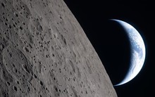 Phi hành gia Artemis II nhớ lại khoảnh khắc không tưởng khi Trái đất biến mất