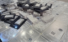 Sáng nay, giá bạc đồng loạt giảm