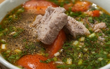 Cặp vợ chồng trẻ cùng mắc ung thư gan: Bác sĩ "vạch mặt" thủ phạm trong món sườn heo quen thuộc