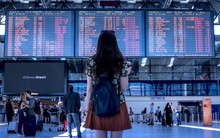 Huỷ chuyến bay phút chót: Đừng hoảng, hãy làm 3 điều này để cứu cả kỳ nghỉ