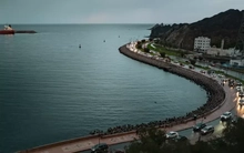 Né tuyến Iran kiểm soát, ba con tàu mở lối đi táo bạo qua eo biển Hormuz