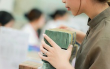 Một ngân hàng niêm yết lãi suất huy động 10%/năm