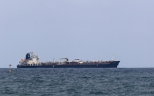 Đang trên đường đến Cuba, tàu chở dầu Nga bất ngờ quay đầu, đổi điểm dỡ hàng sang nước láng giềng