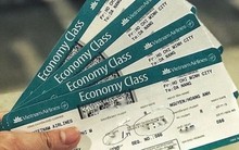 Khách đi máy bay lưu ý: Từ bây giờ, có thể dùng vé máy bay giấy để làm 1 việc tại sân bay Nội Bài