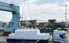 Tận dụng cơ hội giá tăng cao, Đạm Phú Mỹ (DPM) xuất khẩu 3.300 tấn ure kỹ thuật phục vụ xử lý khí thải động cơ diesel