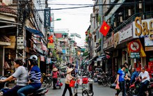 Bẫy thu nhập trung bình của Việt Nam: Đừng chỉ tranh cãi, hãy hành động