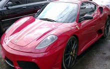 Đột kích cửa khẩu, bắt giữ 36 xe siêu sang chuẩn bị xuất biên