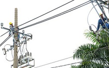 Khó tránh tăng giá điện!